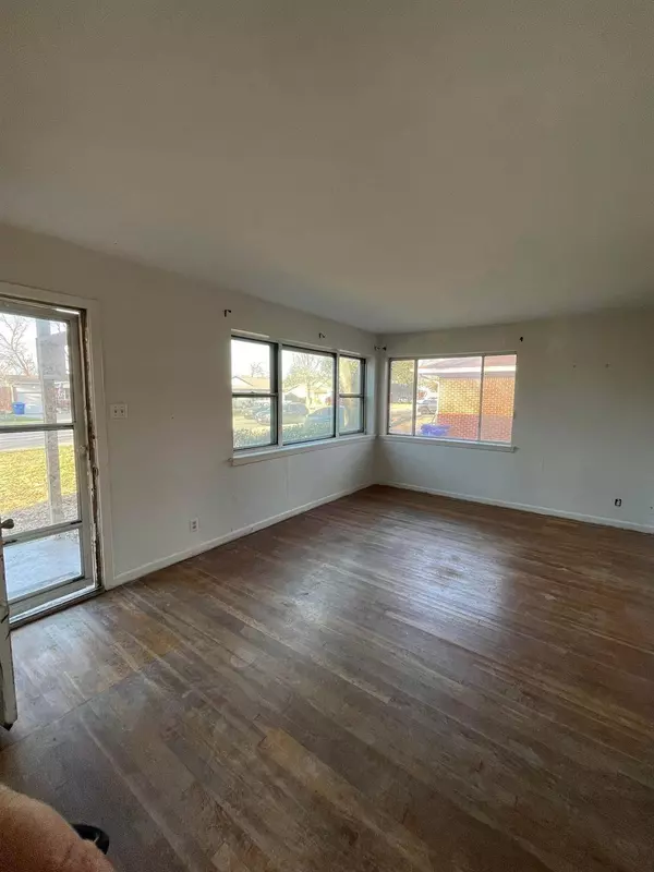 1804 Baxley Drive, Carrollton, TX 75006