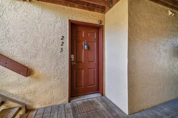 1550 BELCHER RD S #225, Clearwater, FL 33764