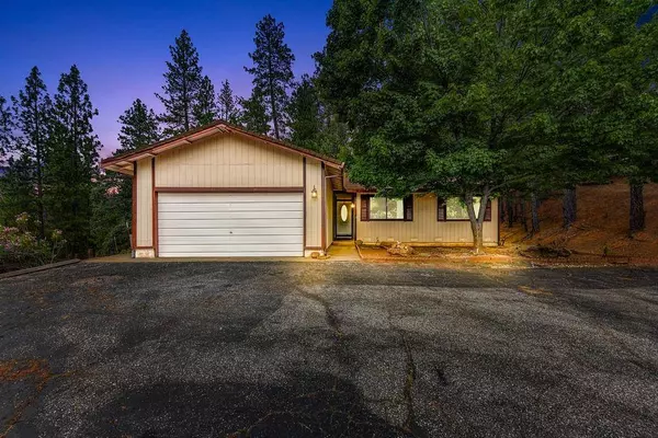 3109 Secret Lake TRL, Cool, CA 95614