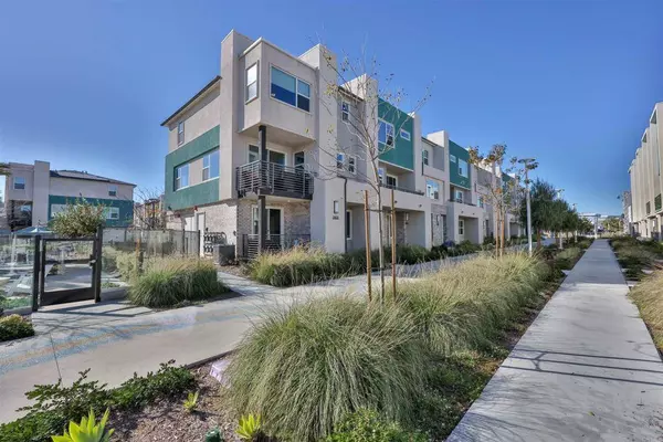 1833 Onyx LN, Chula Vista, CA 91915