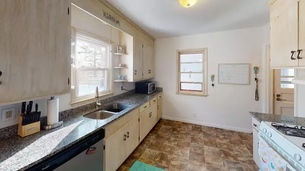 2555 Westview TER, Minnetonka, MN 55305