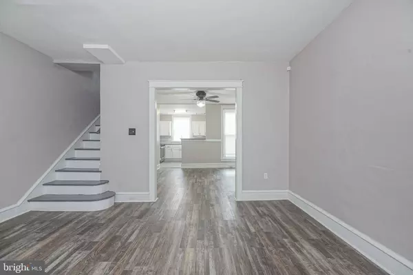 894 BRILL ST, Philadelphia, PA 19124