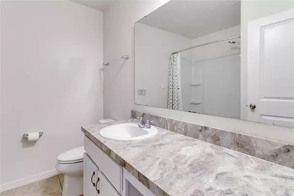 2823 MOSSHIRE CIR, Saint Cloud, FL 34772