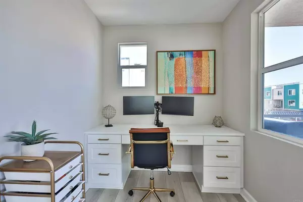 1833 Onyx LN, Chula Vista, CA 91915