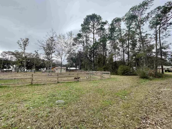 1091 Meadson Cir, Pensacola, FL 32506