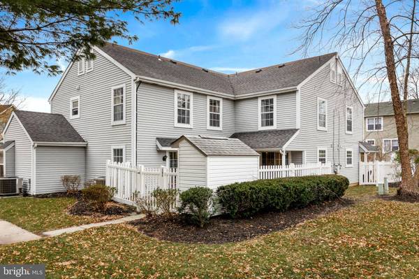 107 ASHBY CT, Mount Laurel, NJ 08054