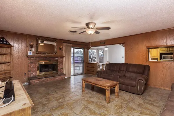 2020 Williams Place, Fort Worth, TX 76111