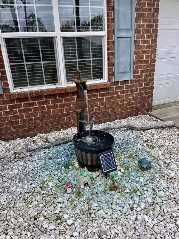 1091 Meadson Cir, Pensacola, FL 32506