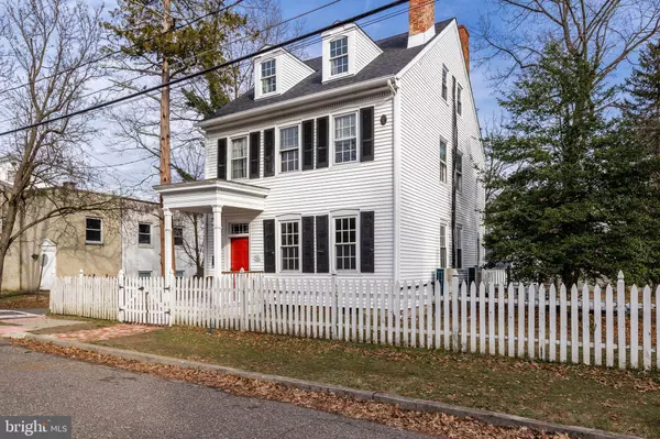 7 FILBERT ST, Medford, NJ 08055