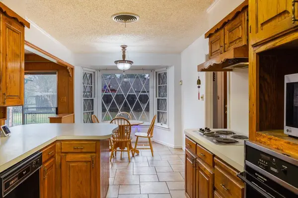 2020 Williams Place, Fort Worth, TX 76111