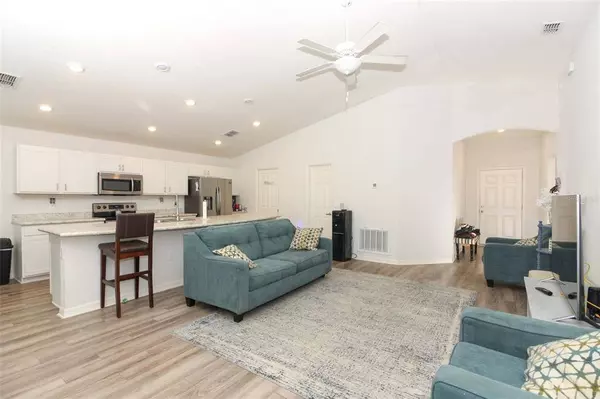 464 MONTICELLI DR, Haines City, FL 33844