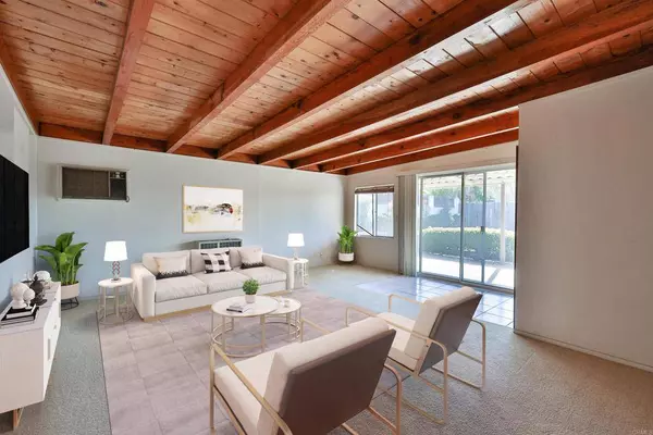 9254 Fairlawn Street, Santee, CA 92071