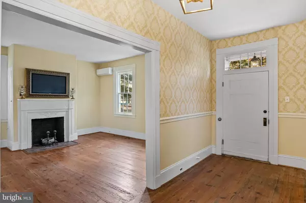 7 FILBERT ST, Medford, NJ 08055