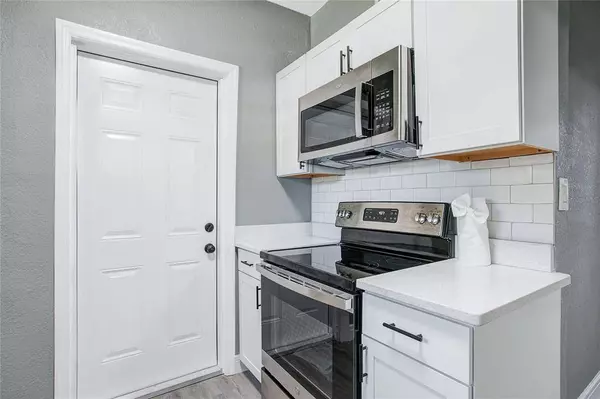 1169 TANGERINE ST, Clearwater, FL 33755