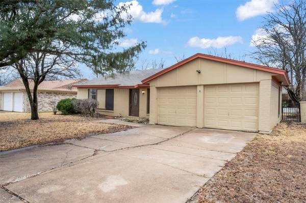 624 Circleview Drive, Mansfield, TX 76063