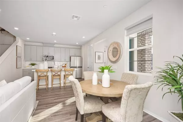 1161 Frontier, Rancho Mission Viejo, CA 92694