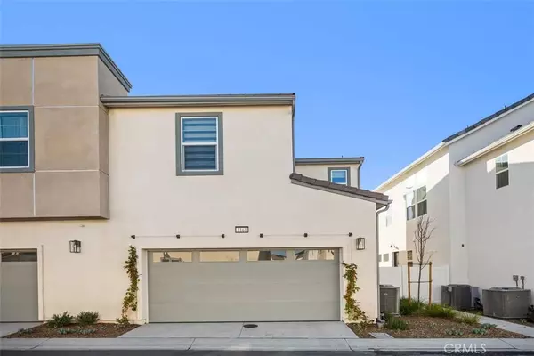 1161 Frontier, Rancho Mission Viejo, CA 92694