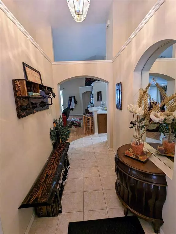 6750 WATERTON DR, Riverview, FL 33578