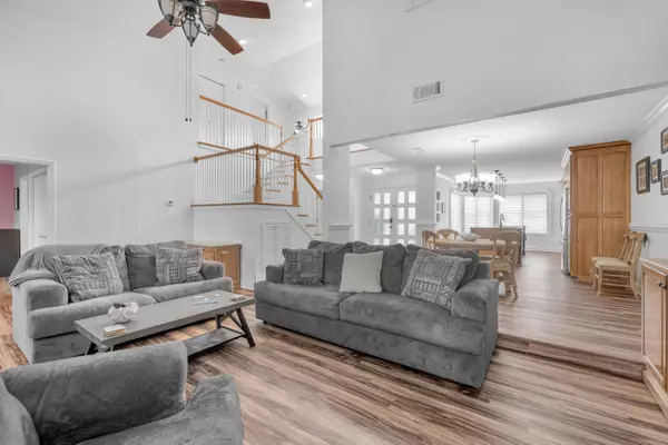 145 Gleneagles Drive, Niceville, FL 32578