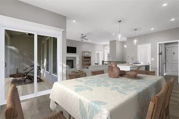 1700 Willow ST, Higginsville, MO 64037