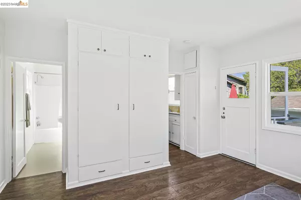 1516 Blake St, Berkeley, CA 94703