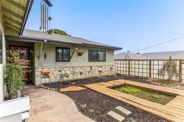 4928 Verde DR, Oceanside, CA 92057