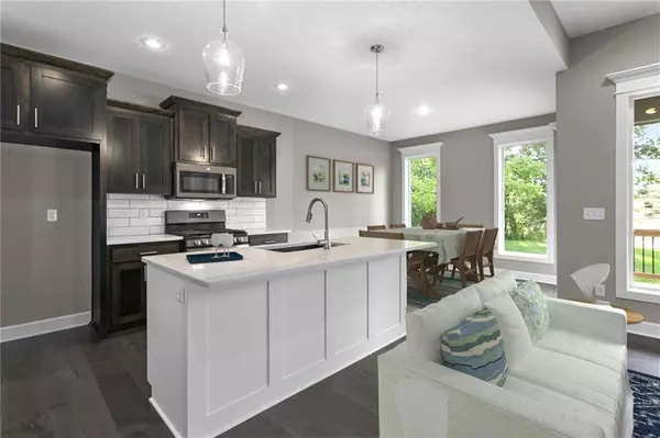 1700 Willow ST, Higginsville, MO 64037