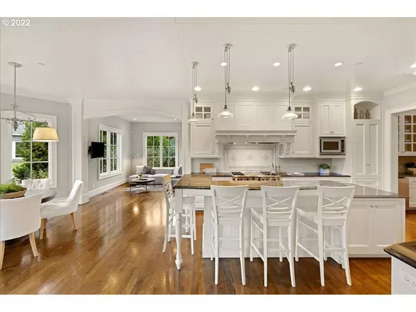 13777 CAMEO CT, Lake Oswego, OR 97034