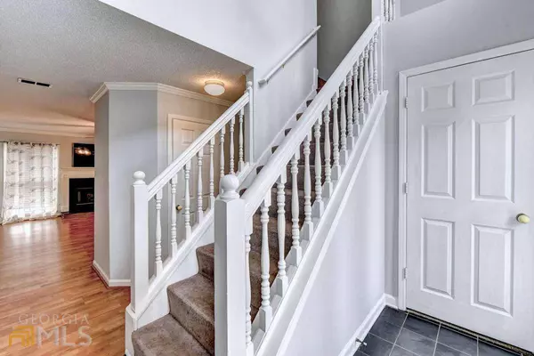 438 Sheppard Crook, Stone Mountain, GA 30083