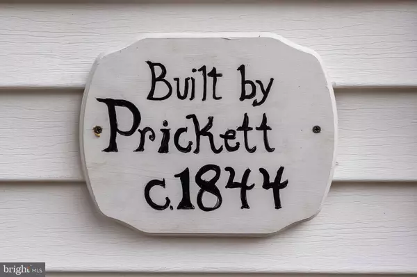 7 FILBERT ST, Medford, NJ 08055