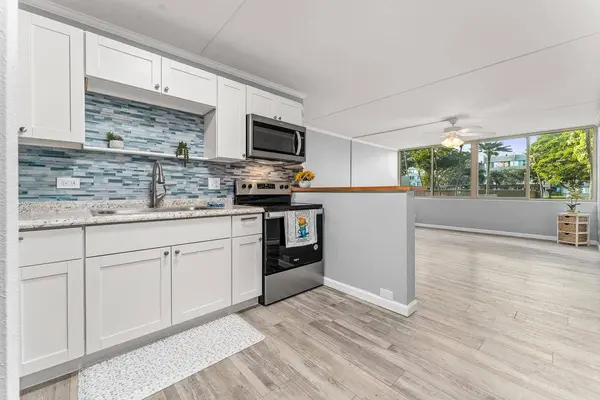 111 KAHULUI BEACH Rd #B113, Kahului, HI 96732