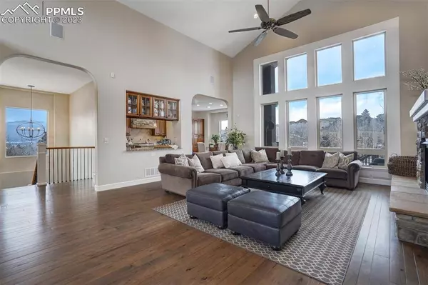 1724 Valley Stream CT, Colorado Springs, CO 80921