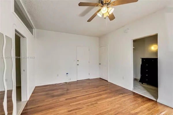 900 Jefferson Ave #6, Miami Beach, FL 33139