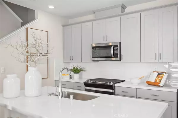 1161 Frontier, Rancho Mission Viejo, CA 92694