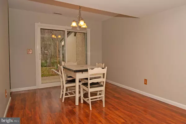 327 PINE VALLEY RD, Dover, DE 19904