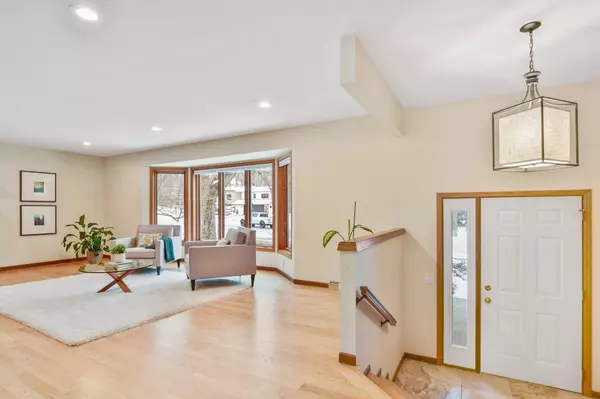 7430 Farmington Way, Madison, WI 53717