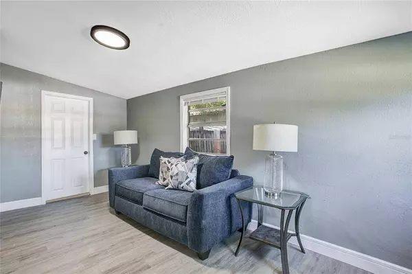 1169 TANGERINE ST, Clearwater, FL 33755