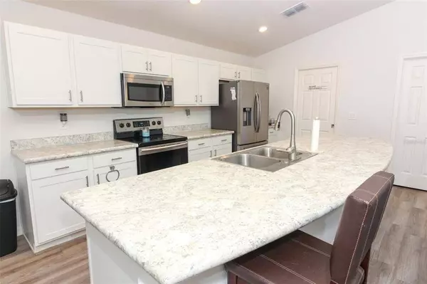 464 MONTICELLI DR, Haines City, FL 33844