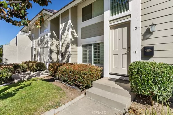 10 Kazan ST, Irvine, CA 92604