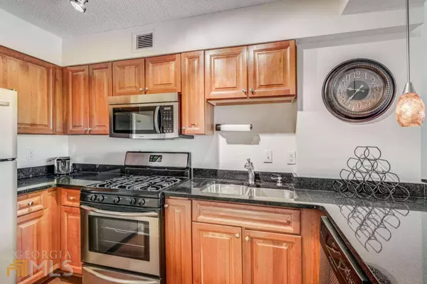 2479 Peachtree RD NE #810, Atlanta, GA 30305