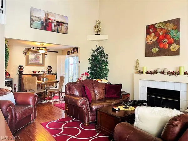 8017 Lisa Dawn Avenue, Las Vegas, NV 89147