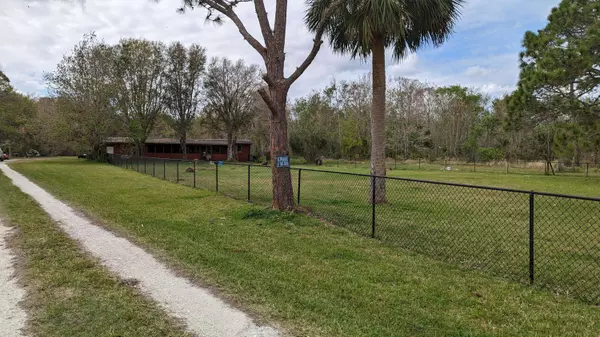 1515 NE 342nd TRL, Okeechobee, FL 34972