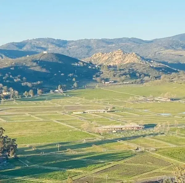 26802 Scenic Valley Rd., Ramona, CA 92065