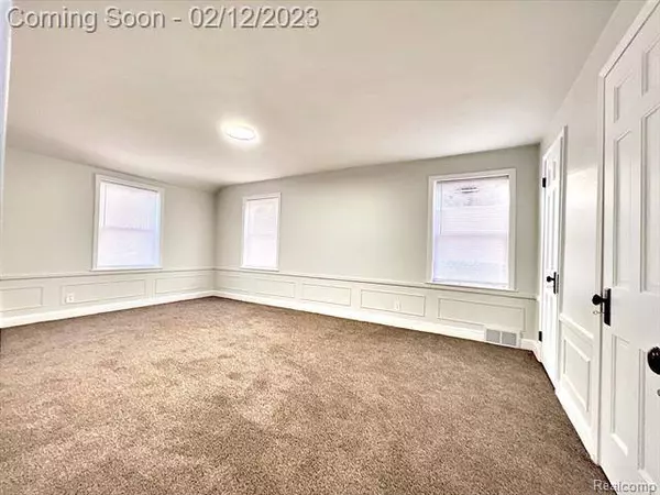 18406 WESTHAVEN Avenue, Southfield, MI 48075