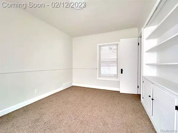 18406 WESTHAVEN Avenue, Southfield, MI 48075