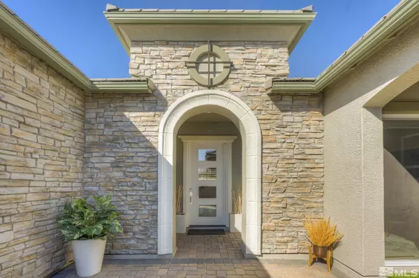 2461 Stonetrack Trl, Reno, NV 89521-4471