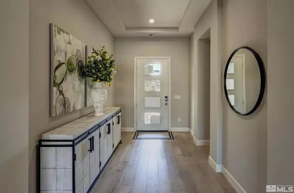 2461 Stonetrack Trl, Reno, NV 89521-4471