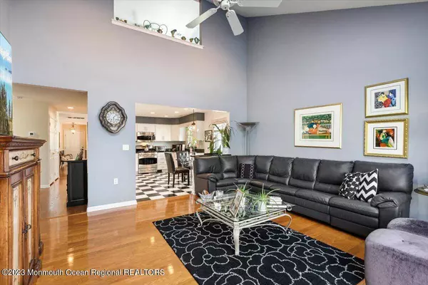 7 Penny Lane, Jackson, NJ 08527