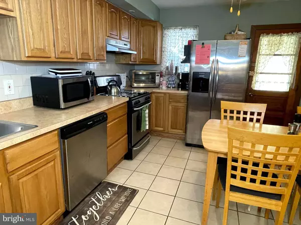 830 PIERCE ST, Philadelphia, PA 19148