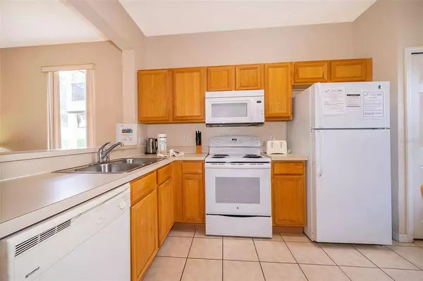 206 VERONA PL, Davenport, FL 33897